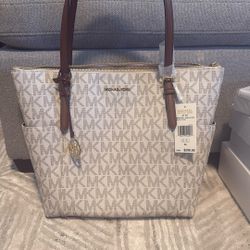NWT - Michael Kors Handbag