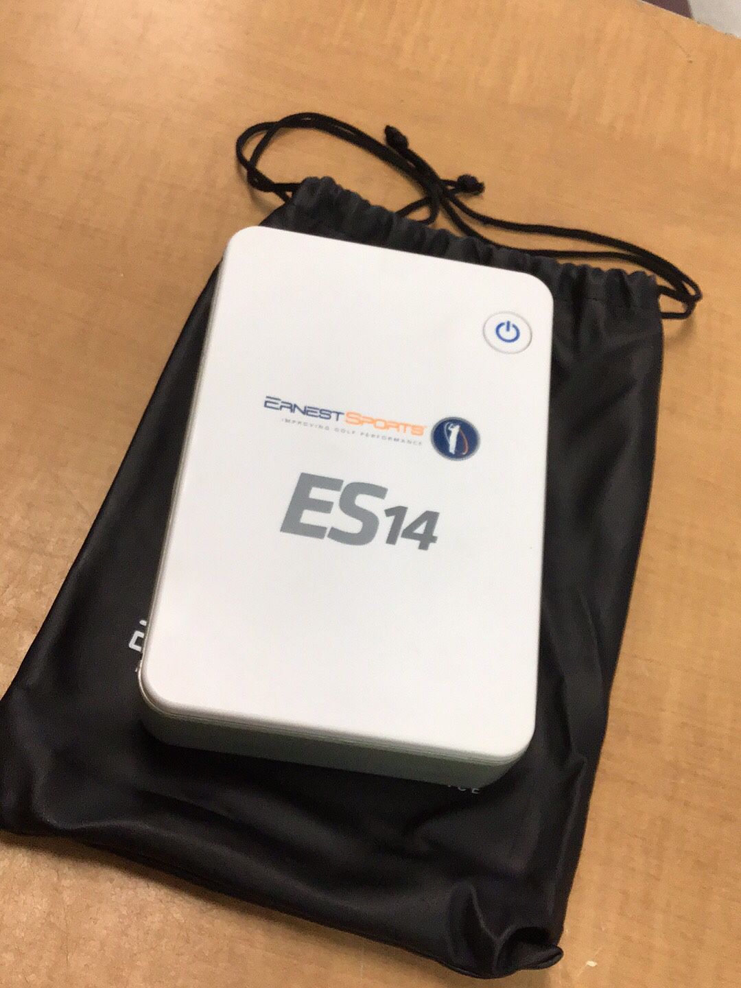 Ernest Sports es14 portable golf launch monitor