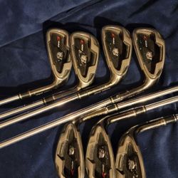 Wilson Staff C100 Irons