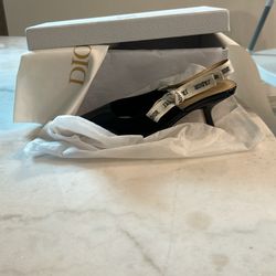 Dior J'Adior Slingback Pumps Black patent leather