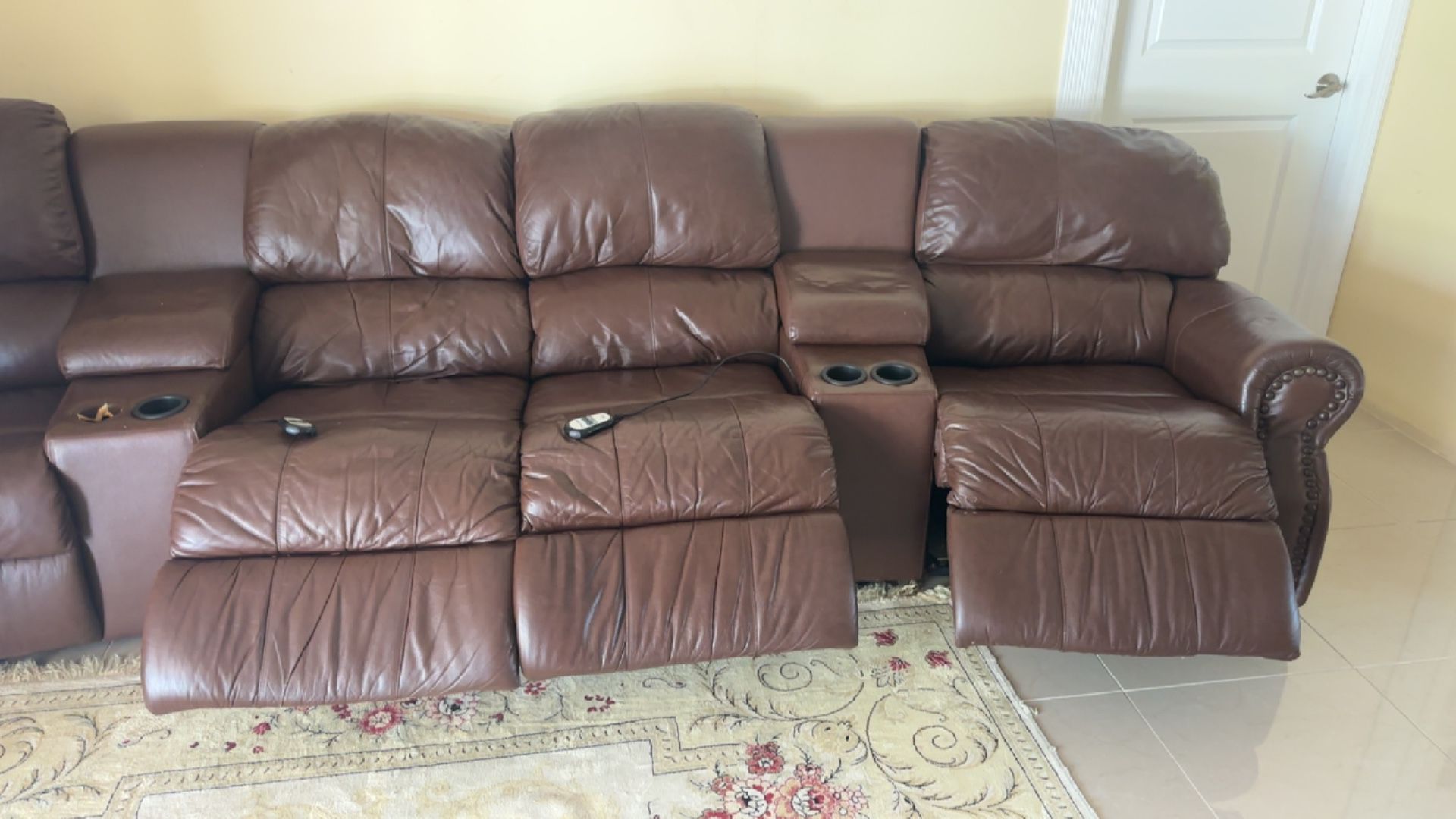 Leather Sofa With Reclining Seats