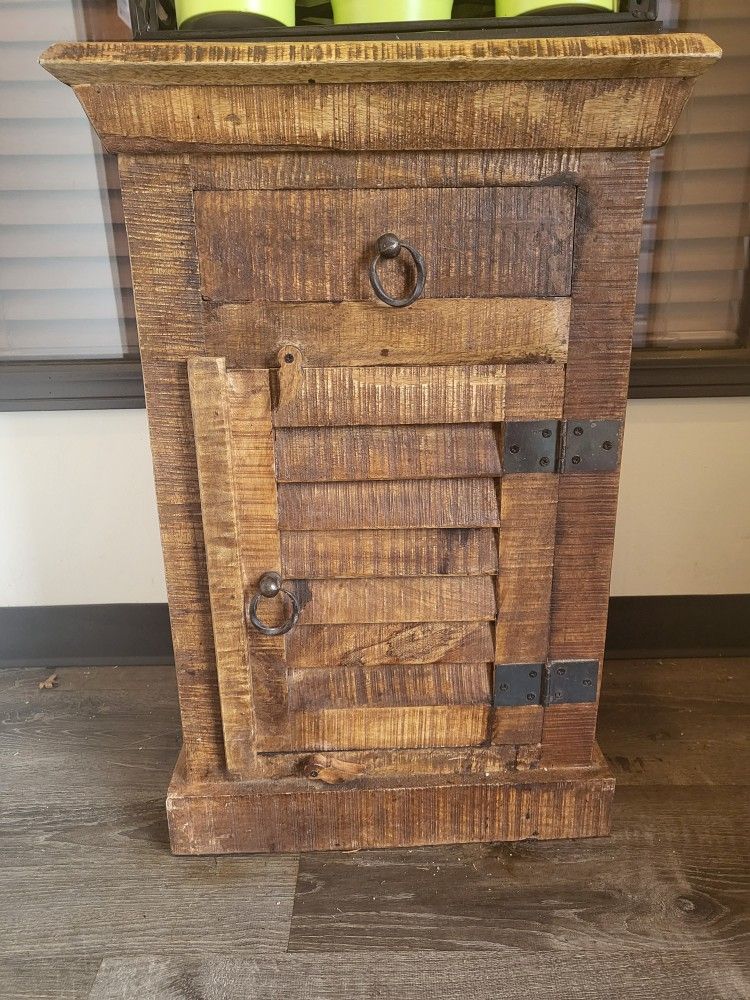 Wood Cabinet
