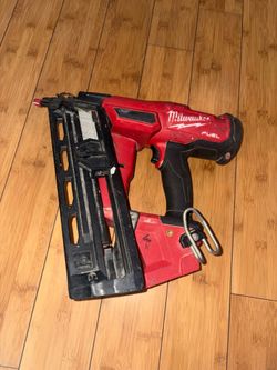 16 GA MILWAUKEE FINISH NAILER
