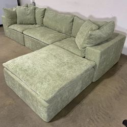 Rove Lab R4 Sectional Sofa (Krypton Green)