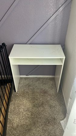 Free desk