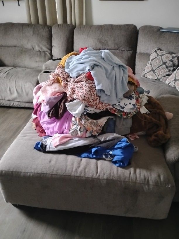 L/Xl Woman's Clothing