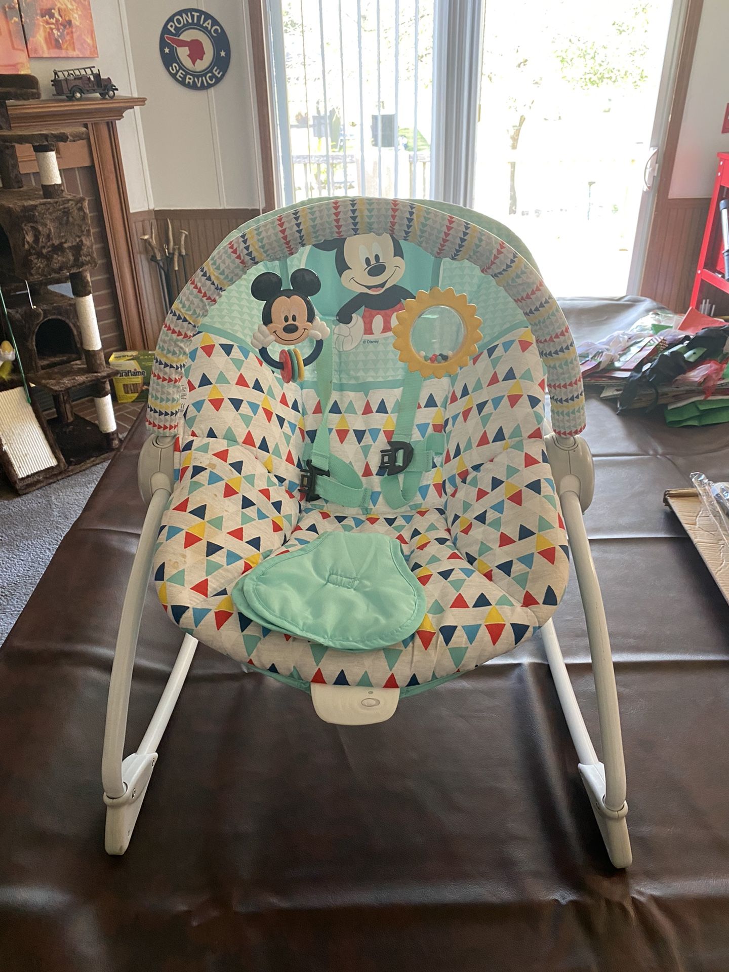 Bouncy chair