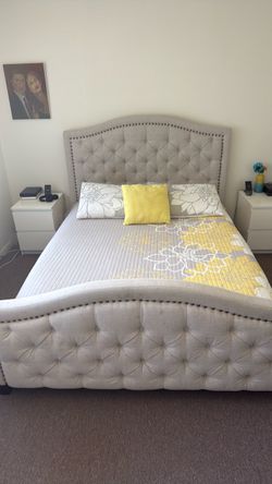 Upholstered queen bed no foundation needed