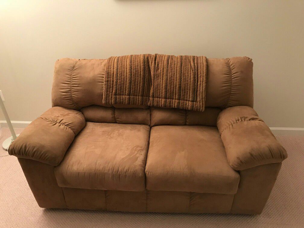 Two Seater Love Couch