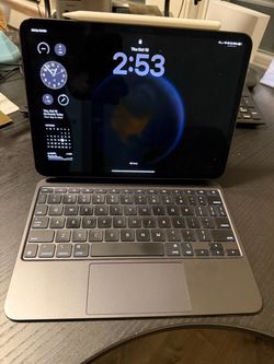 iPad Pro + Magic Keyboard + Apple Pencil Pro