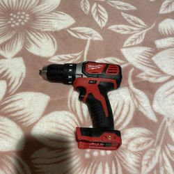 Milwaukee Drill M18