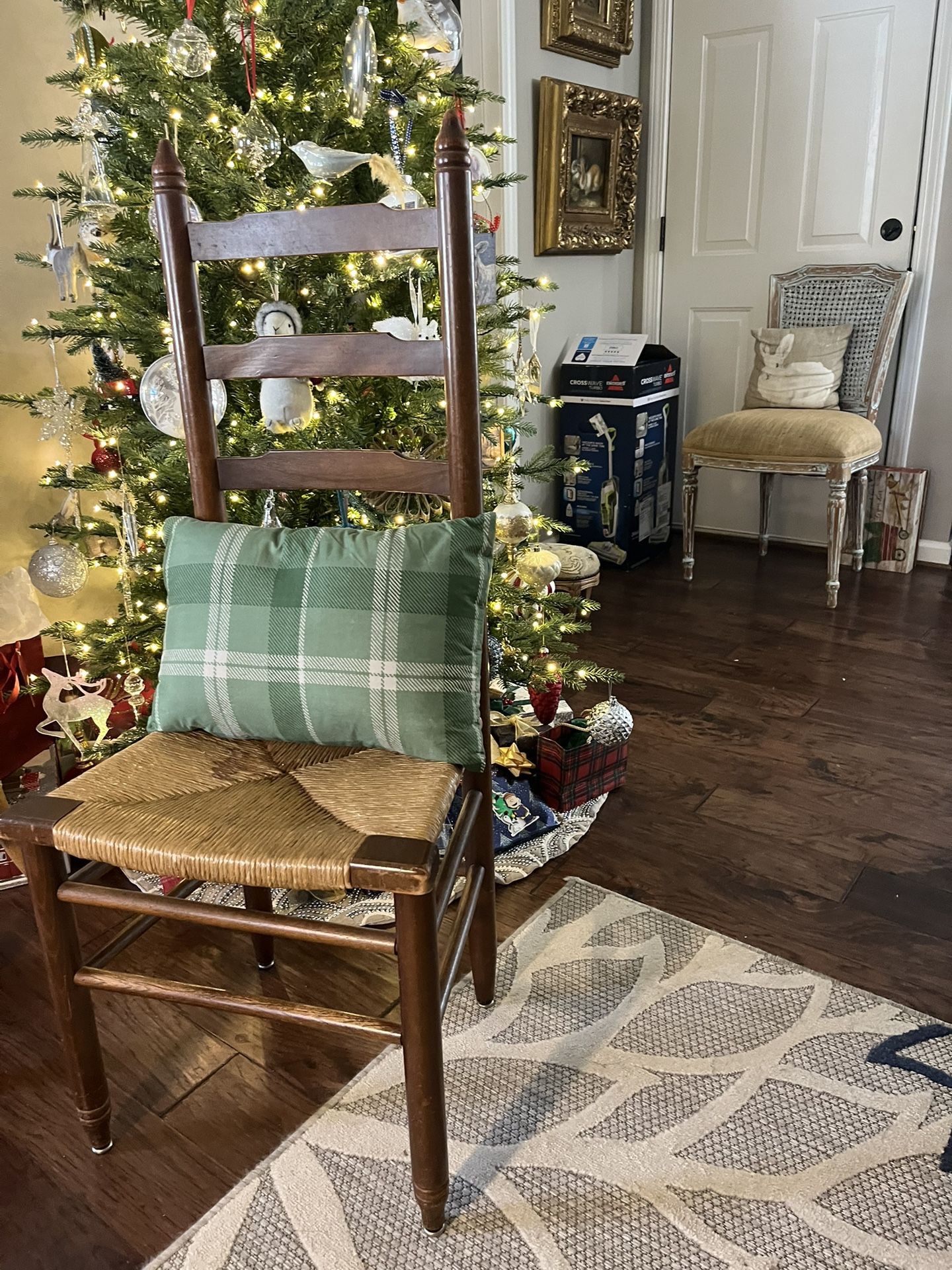Nice Vintage Cane extra dining room chair/desk chair/side chair
