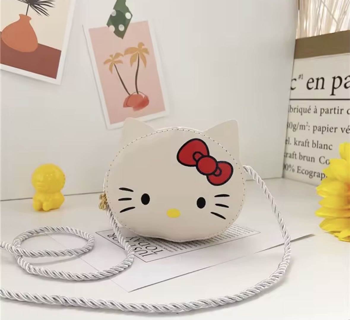 Mini Hello Kitty Purse!