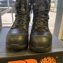 Size 10.5 Wide Timberland Boot 