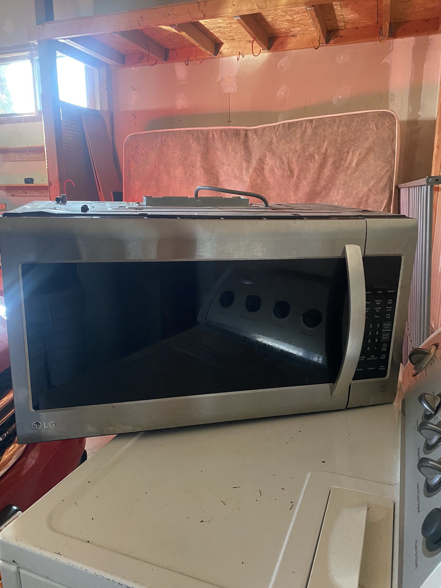 LG Microwave