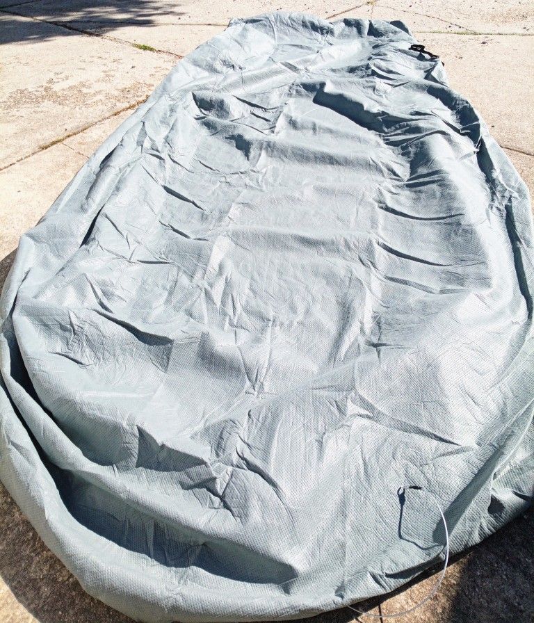 Hyundai Venue Car Cover- Like New, Gray, With Carry Bag and Cable