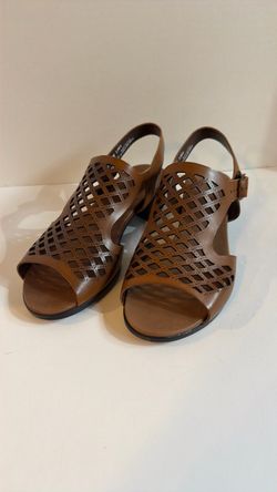 Munro Brown Leather Cutout Sandals Womens Size 9 WW with Ankle Strap