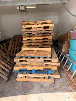 Wooden pallets