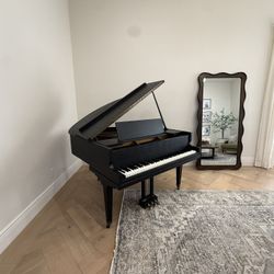 Well Loved Baby Grand $250 OBO NEED GONE ASAP **please Read Description**