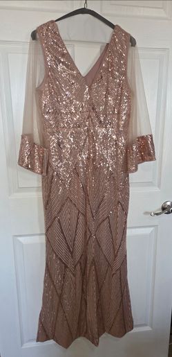 Formal  dress  Rose Gold  like new worn for few  hours