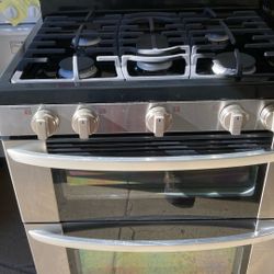 LG Dual Oven Gas Stove