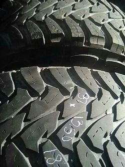 37x13.50 18 two good toyo truck tires