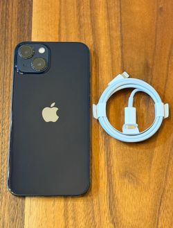 iPhone 13 | 128GB | Unlocked (Any Carrier)