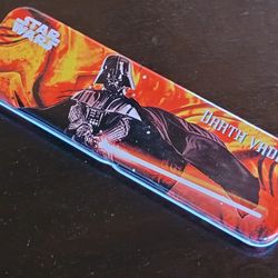 Darth Vador Pencil Box W/ Pencils