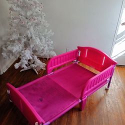 Toddler Bed Frame 