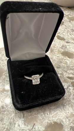 White Gold 18 K With Dimonds
