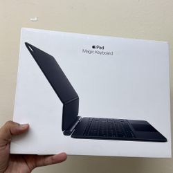 iPad Magic Keyboard 