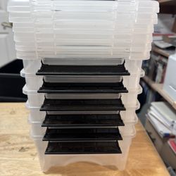 6-quart Plastic Storage Bins