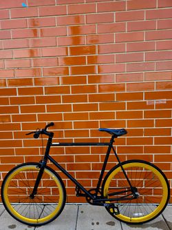 Pure cycle fixie bike