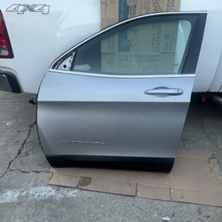 2014-2023 Jeep Cherokee Driver Front Door OEM 