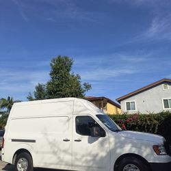 2012 Nissan Nv2500 HD