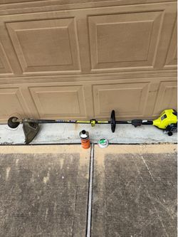 Ryobi Full Crank 2-Cycle String Trimmer – Runs Great + Extra Fuel & String