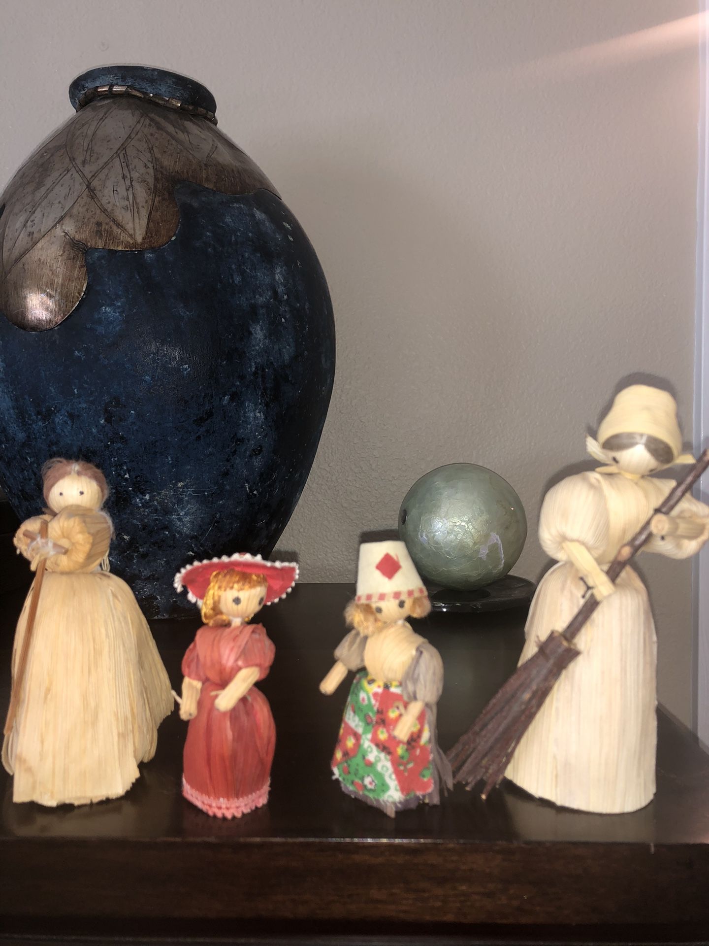 Vintage Wallace Berrie Handmade 1990 Corn Husk Dolls Set Of 4