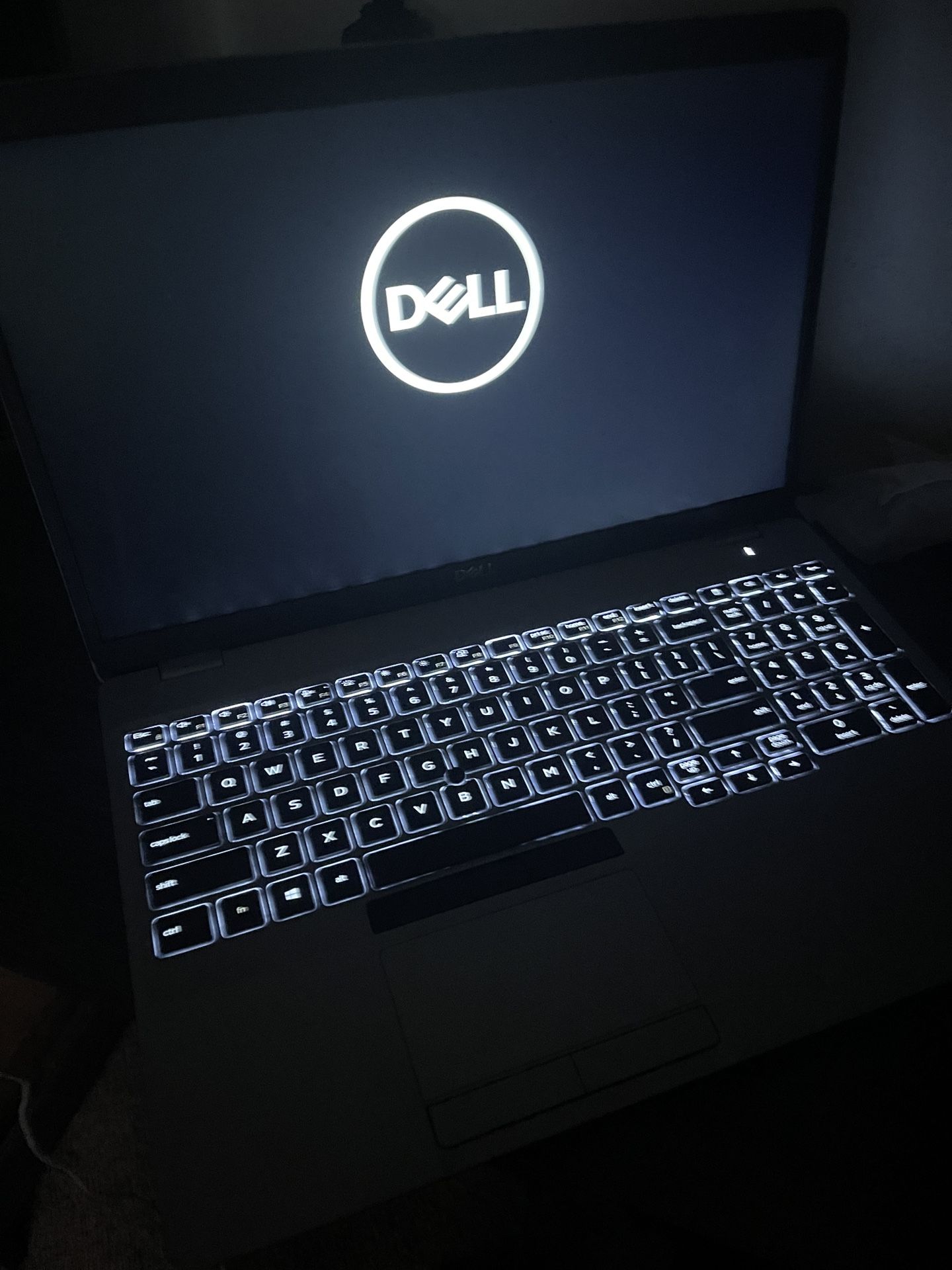 Laptop Dell Latitude 5510 15.6" (256GB m.2, Intel Core i5 10th Gen, 16GB) 