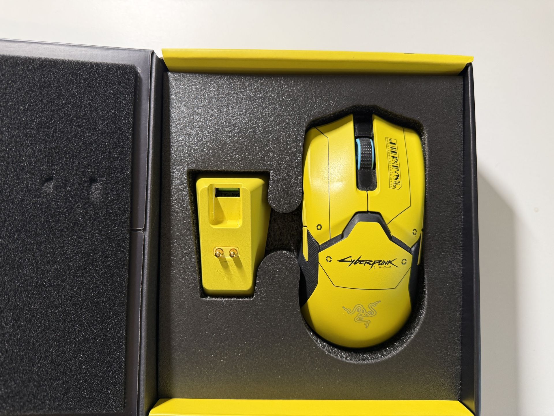 Cyberpunk 2077 Razer Viper Ultimate 