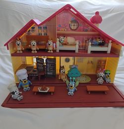 “Bluey House Playset Bundle w/ Figures & Furniture