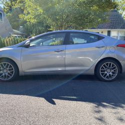  2011 Hi Hyundai Elantra Limited 