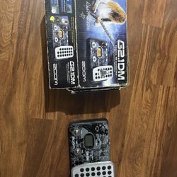 FOR TRADE- Dave Mustaine Zoom Pedal