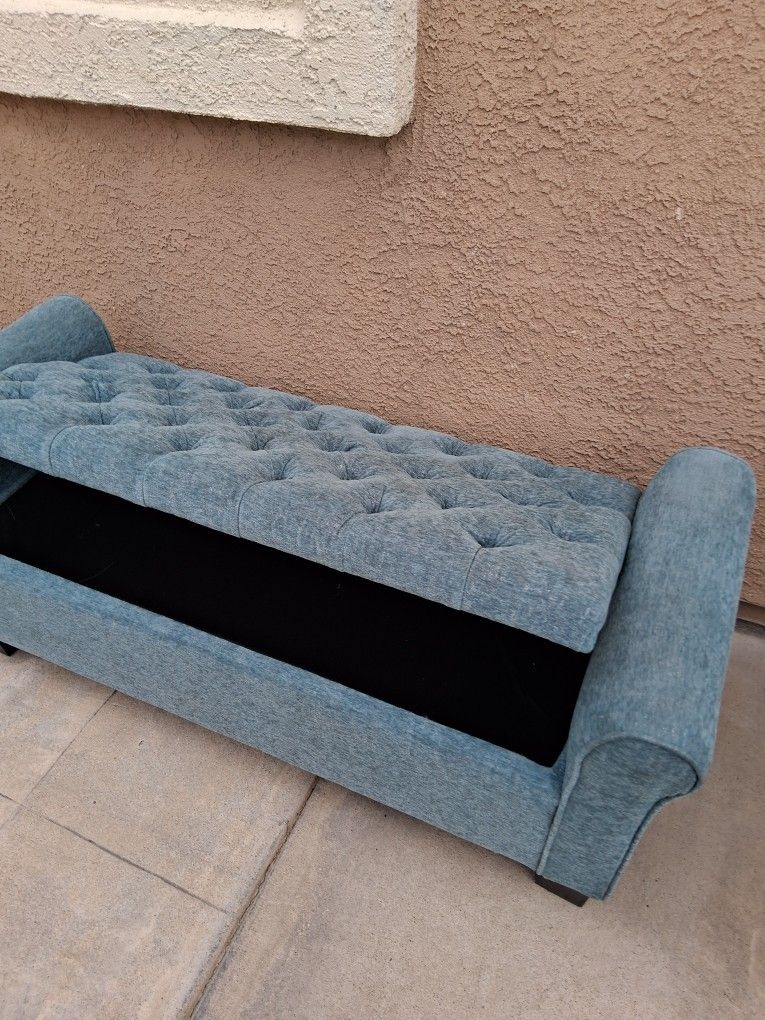 Ottoman With Storage