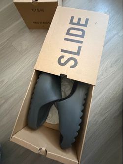 Yeezy Slide Onyx