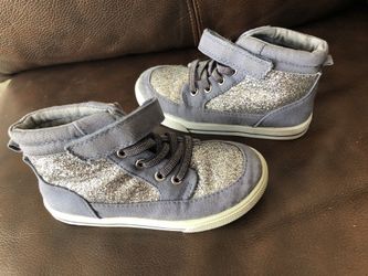 Oskosh & Cat sneakers👟