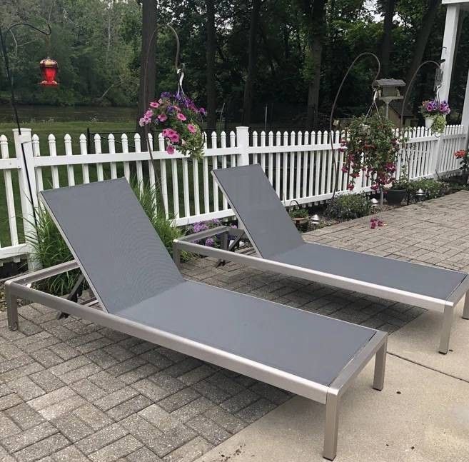 2 outdoor patio chaise lounge chairs, pool furniture loungers adjustable