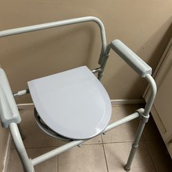 3 In 1 Bedside commode