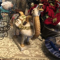 PORCELAIN VINTAGE CAMEL