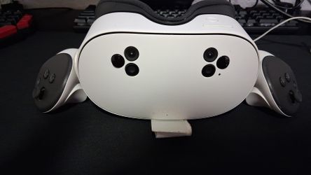 Meta quest VR 3S 256 GB  /