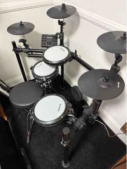 Donner DED-200X drum kit with Double Pedal and Snare Stand